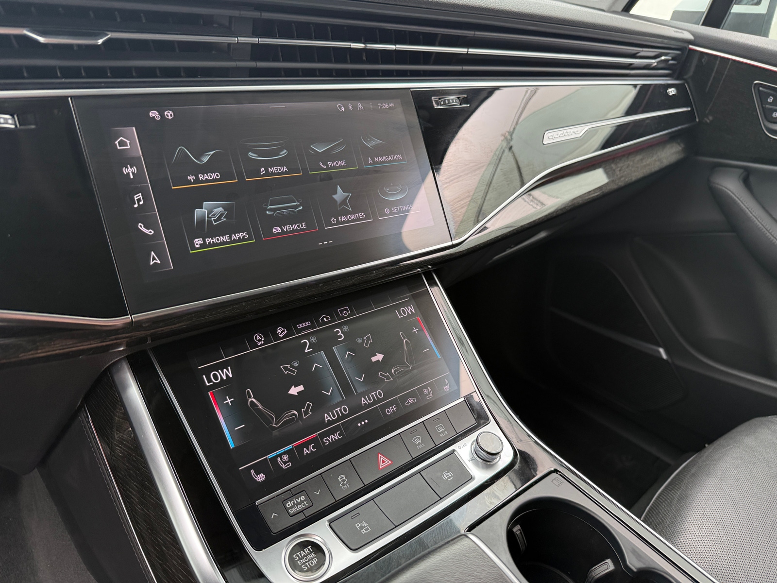 Thumbnail: 2023 Audi Q7 - 3