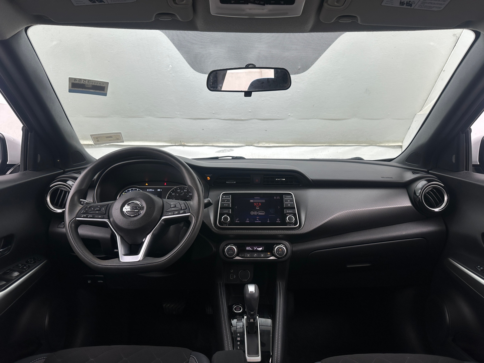 Thumbnail: 2018 Nissan Kicks - 3