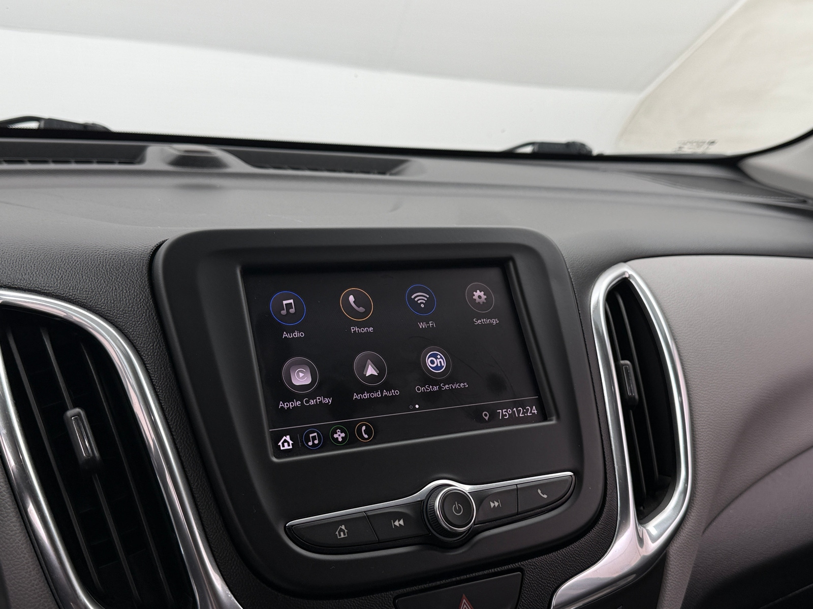 Thumbnail: 2020 Chevrolet Equinox - 4