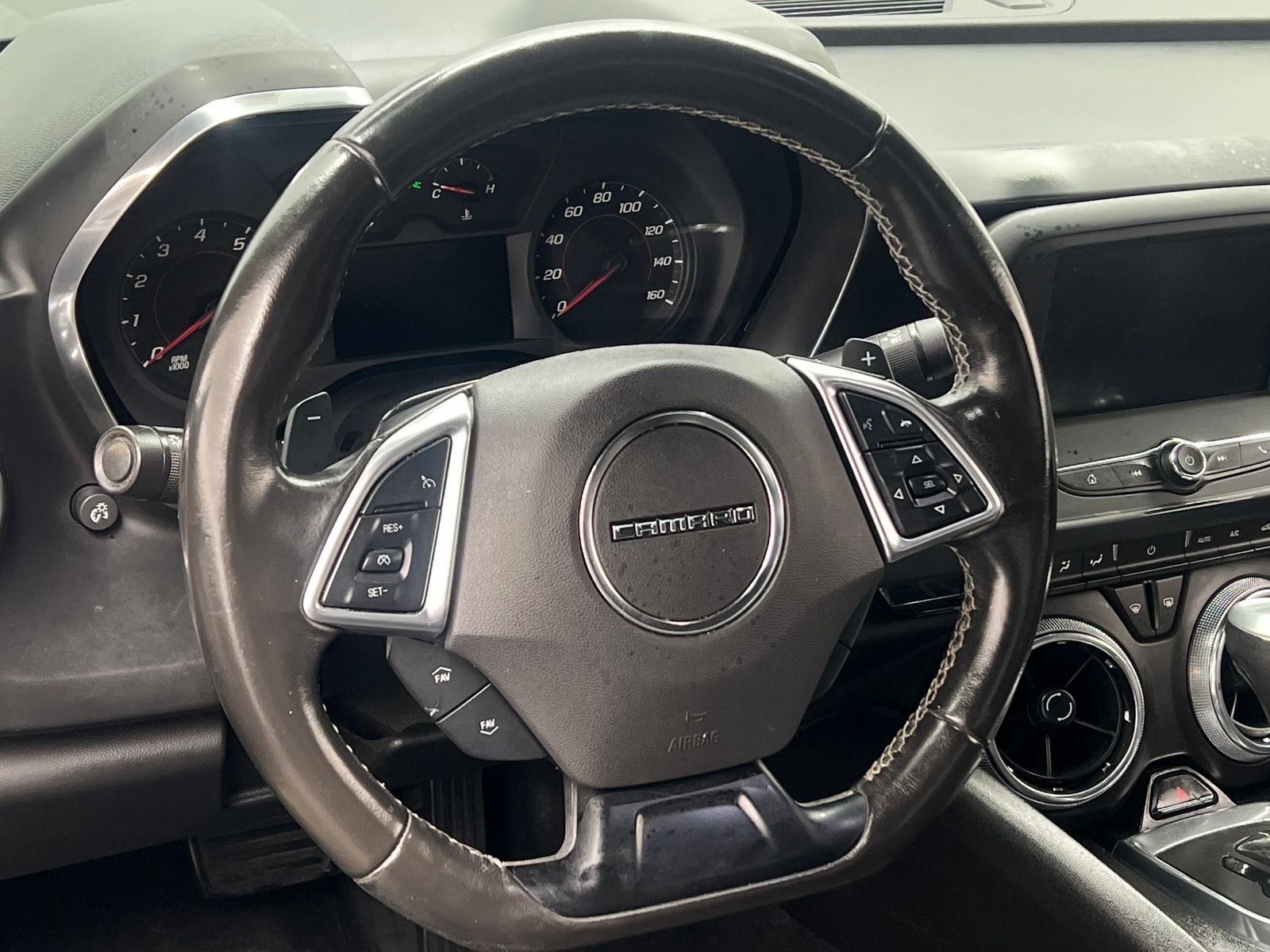 Thumbnail: 2018 Chevrolet Camaro - 4