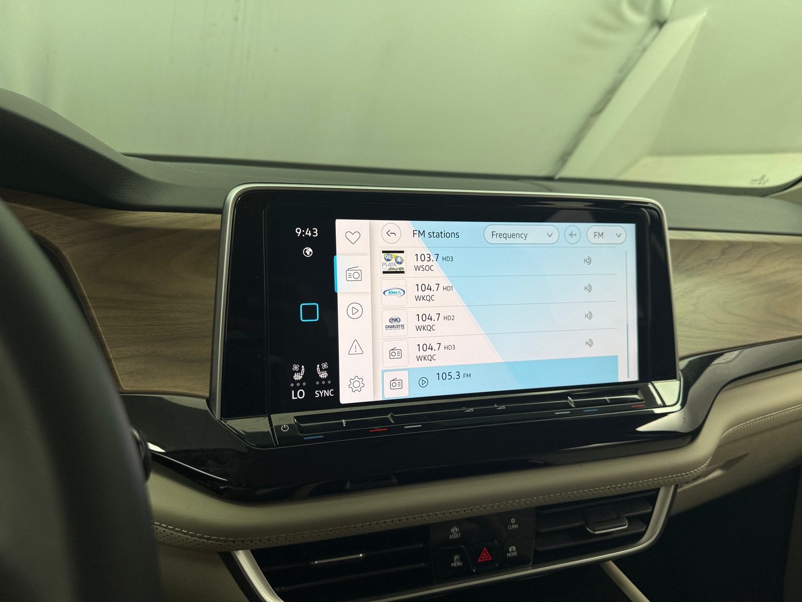 Thumbnail: 2026 Volkswagen Atlas - 3