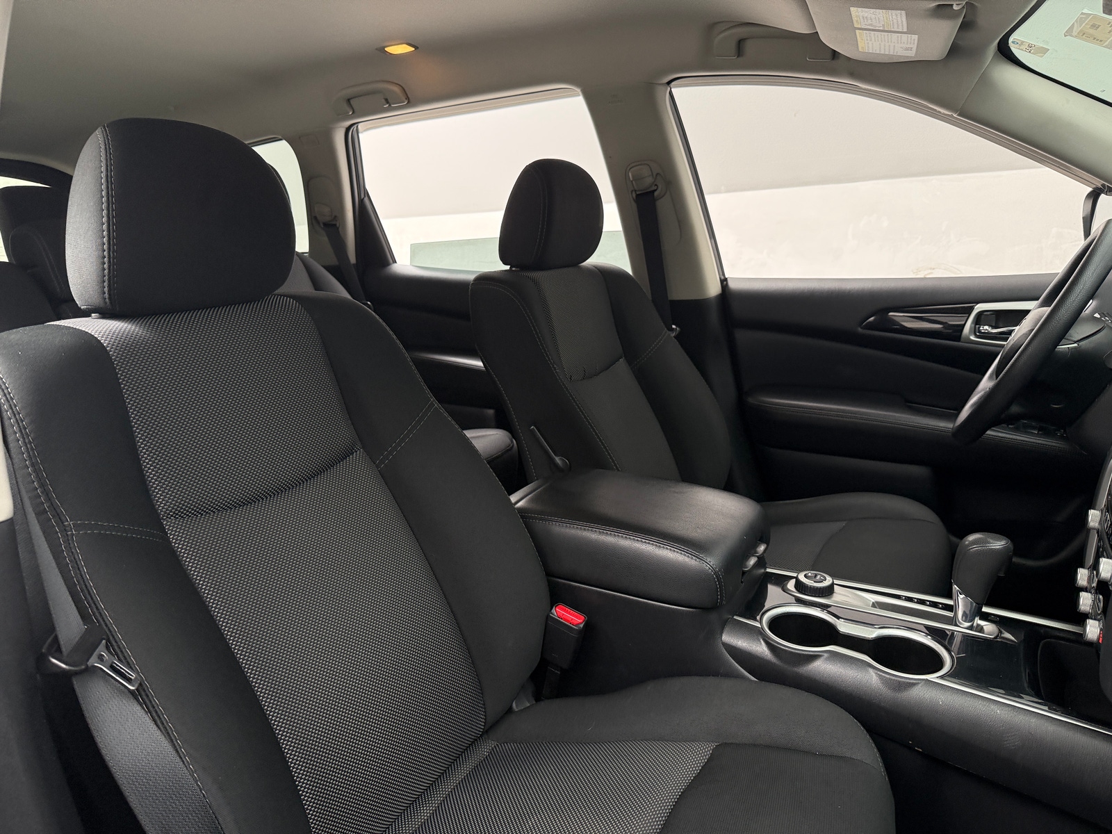 Thumbnail: 2020 Nissan Pathfinder - 2