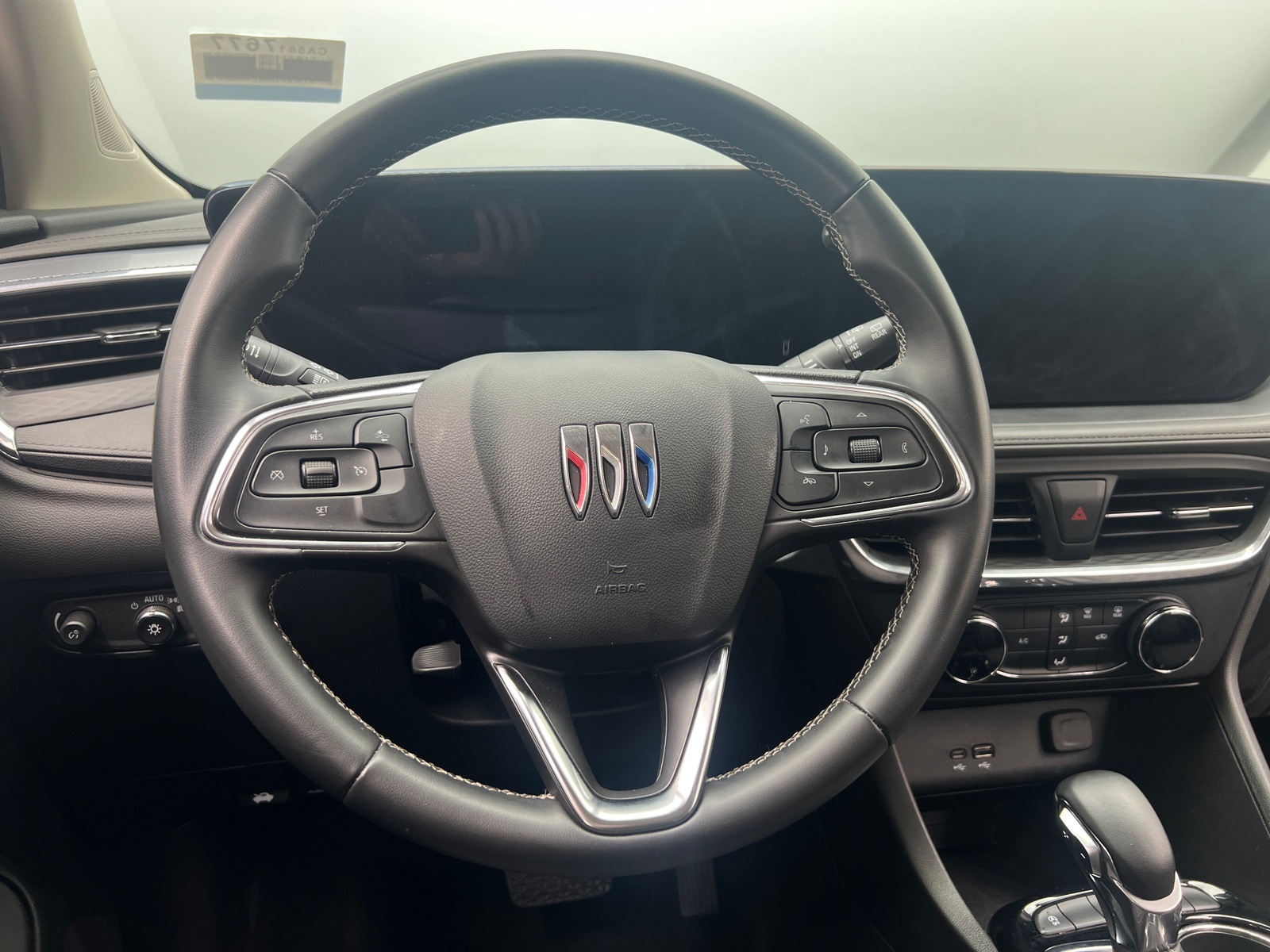 Thumbnail: 2025 Buick Encore GX - 4