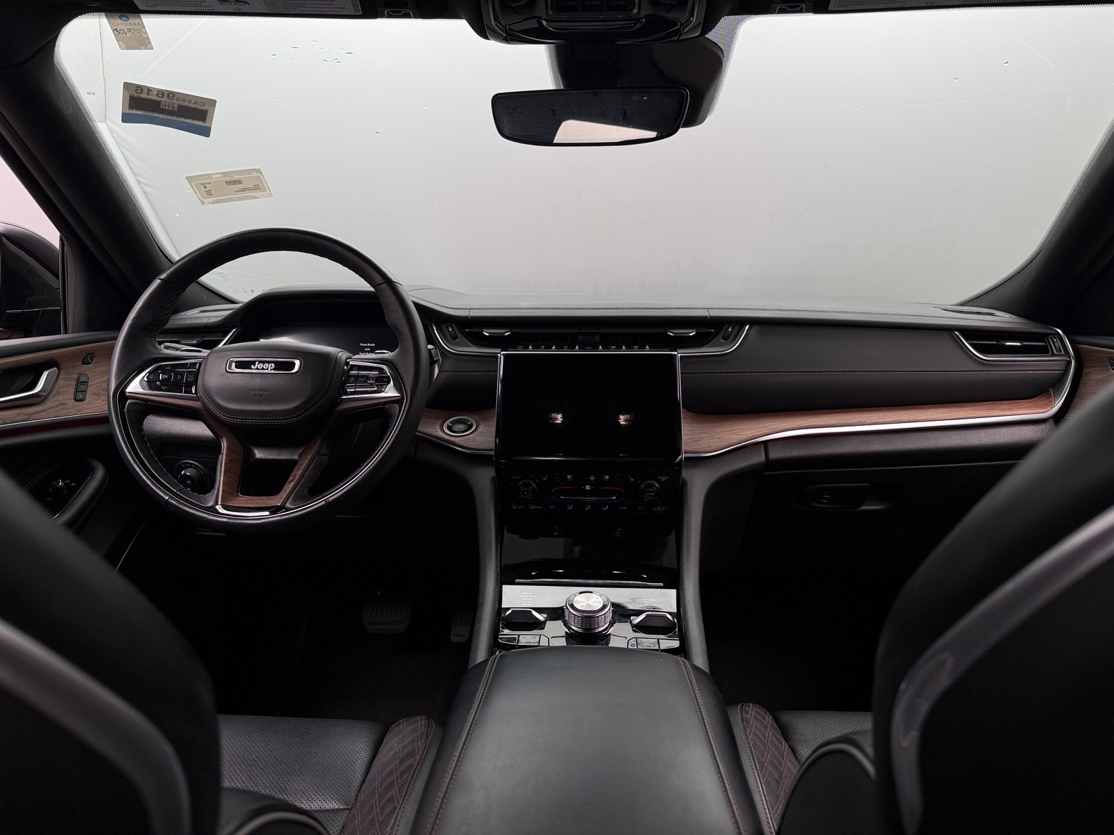Thumbnail: 2023 Jeep Grand Cherokee L - 2