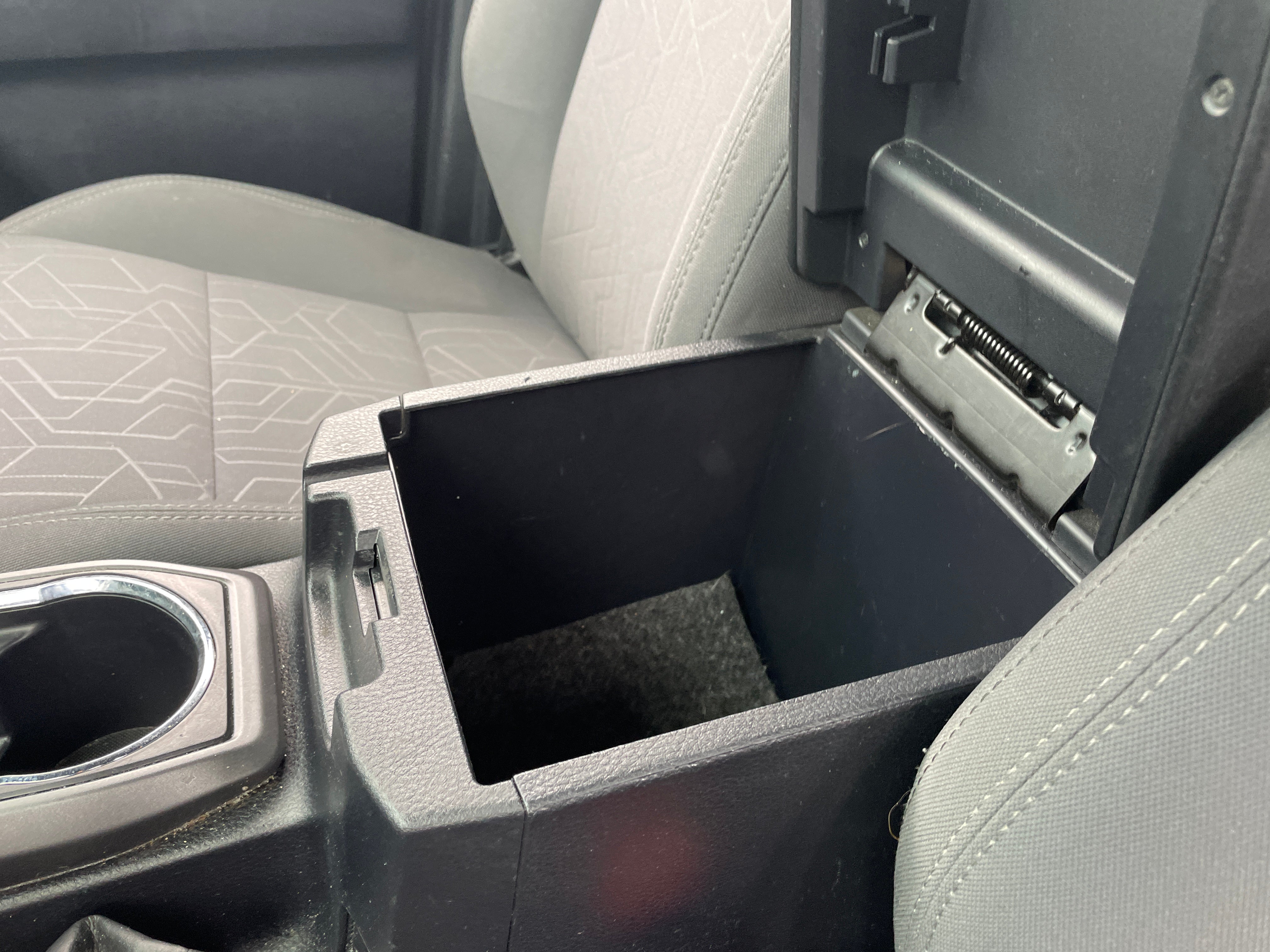 2017 Toyota Tacoma TRD Sport - Photo 15