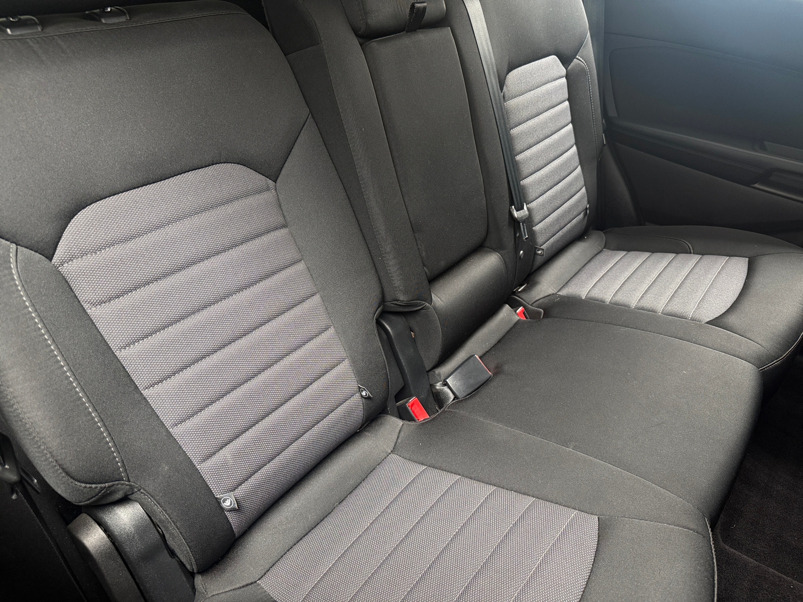 Thumbnail: 2016 Ford Edge - 6