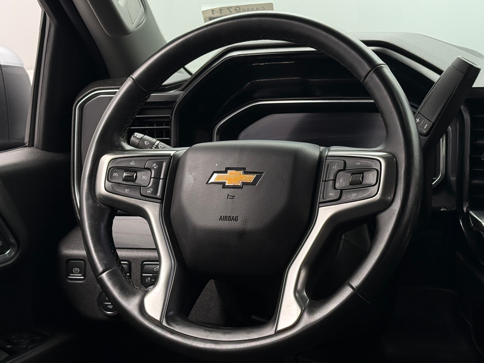 Thumbnail: 2023 Chevrolet Silverado 1500 - 5