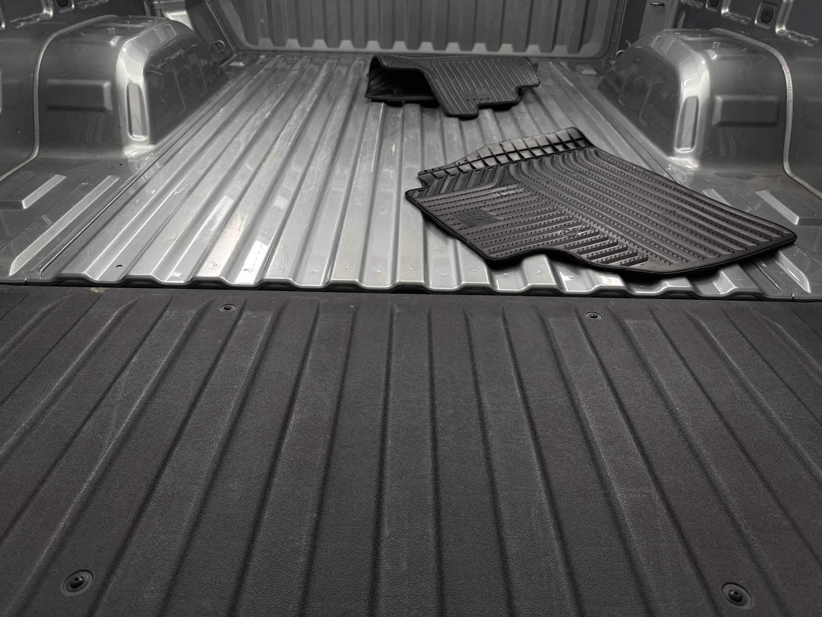Thumbnail: 2023 Chevrolet Silverado 1500 - 7