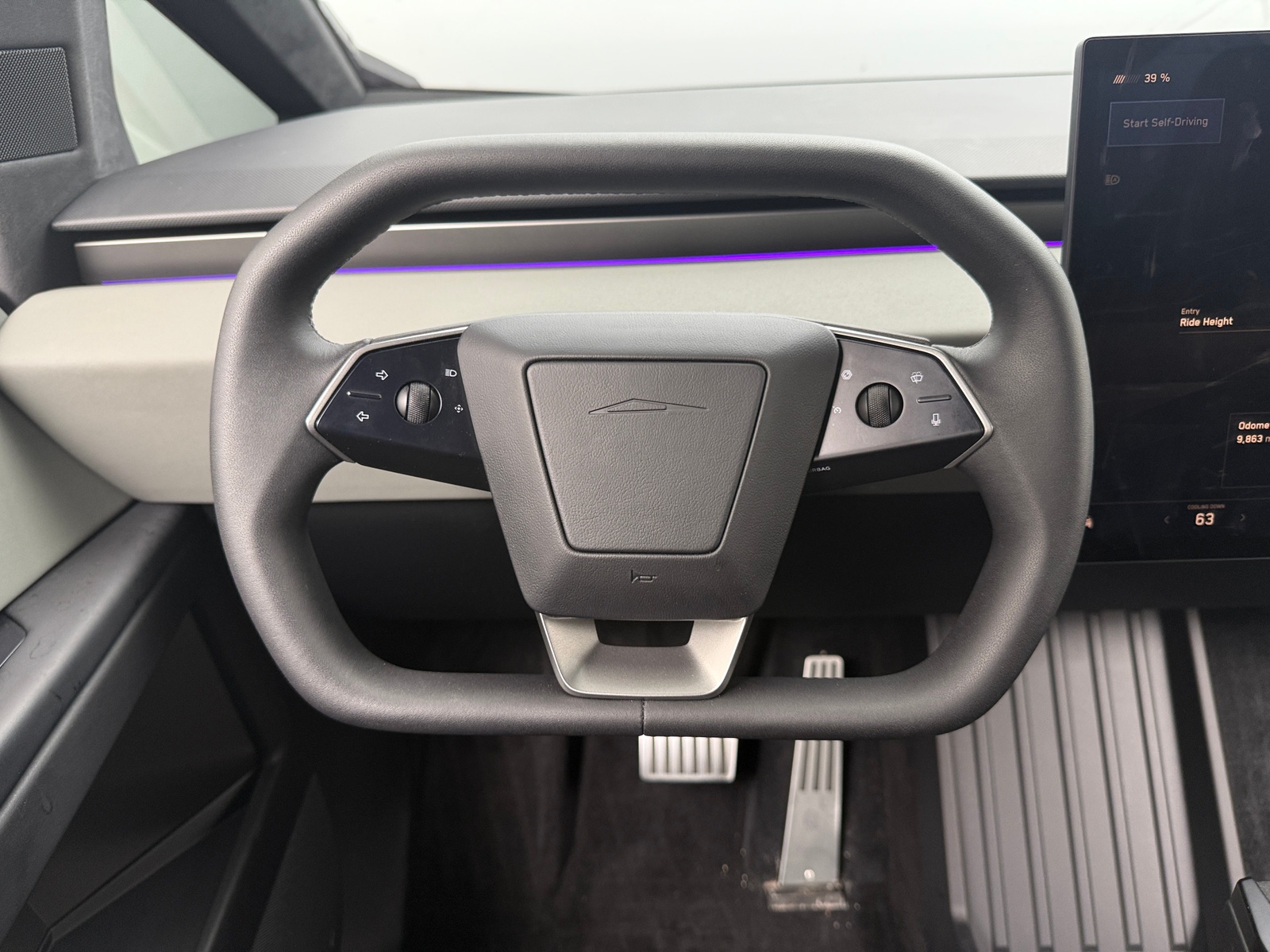 Thumbnail: 2024 Tesla Cybertruck - 4