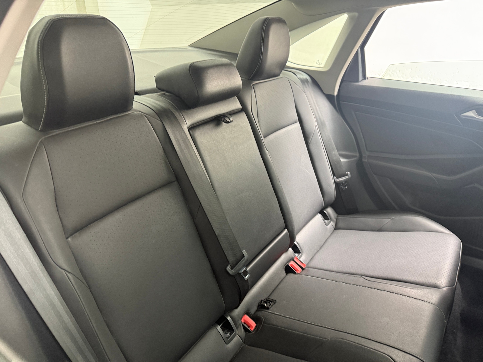 Thumbnail: 2019 Volkswagen Jetta - 5