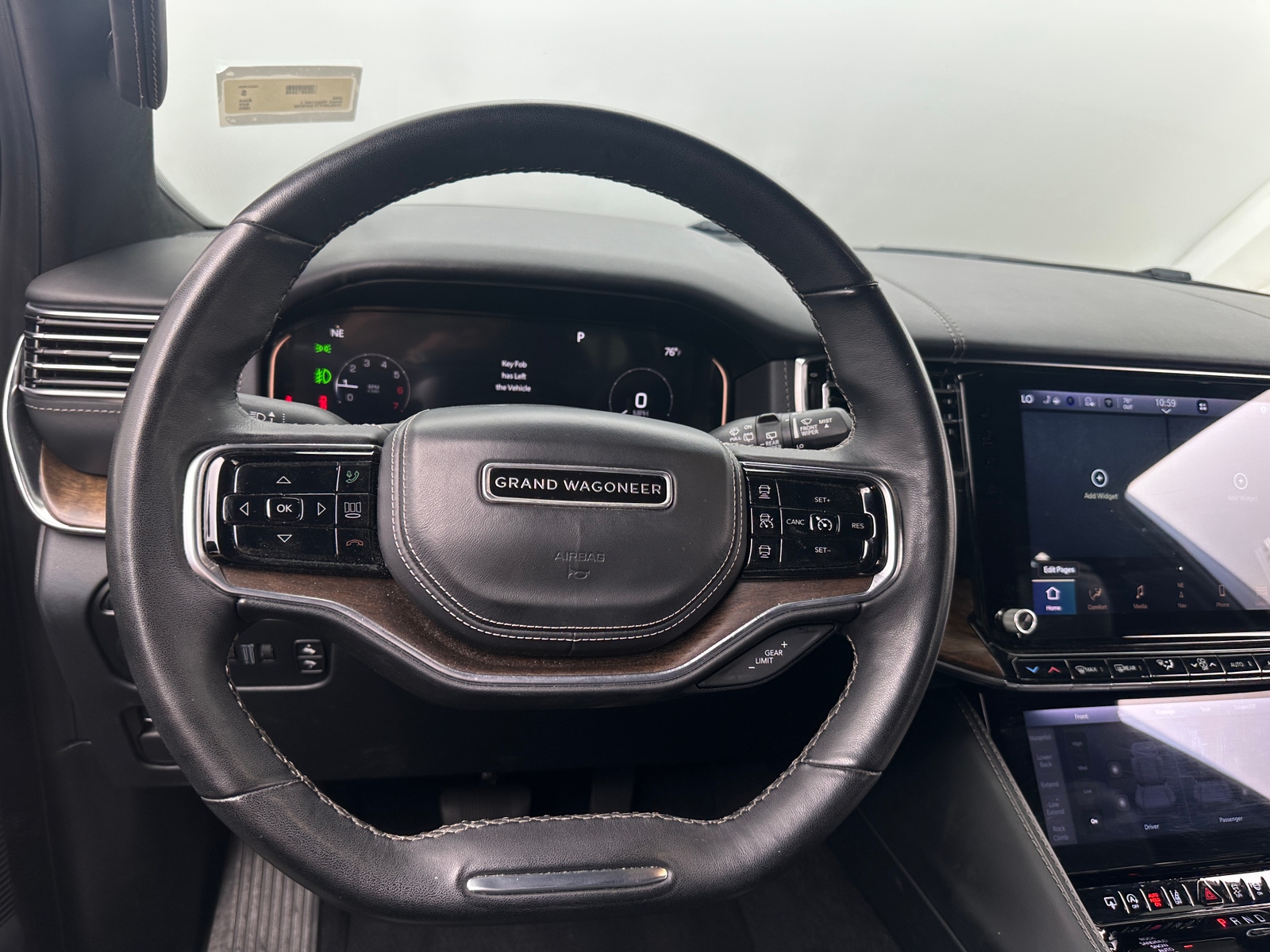 Thumbnail: 2023 Jeep Grand Wagoneer L - 4