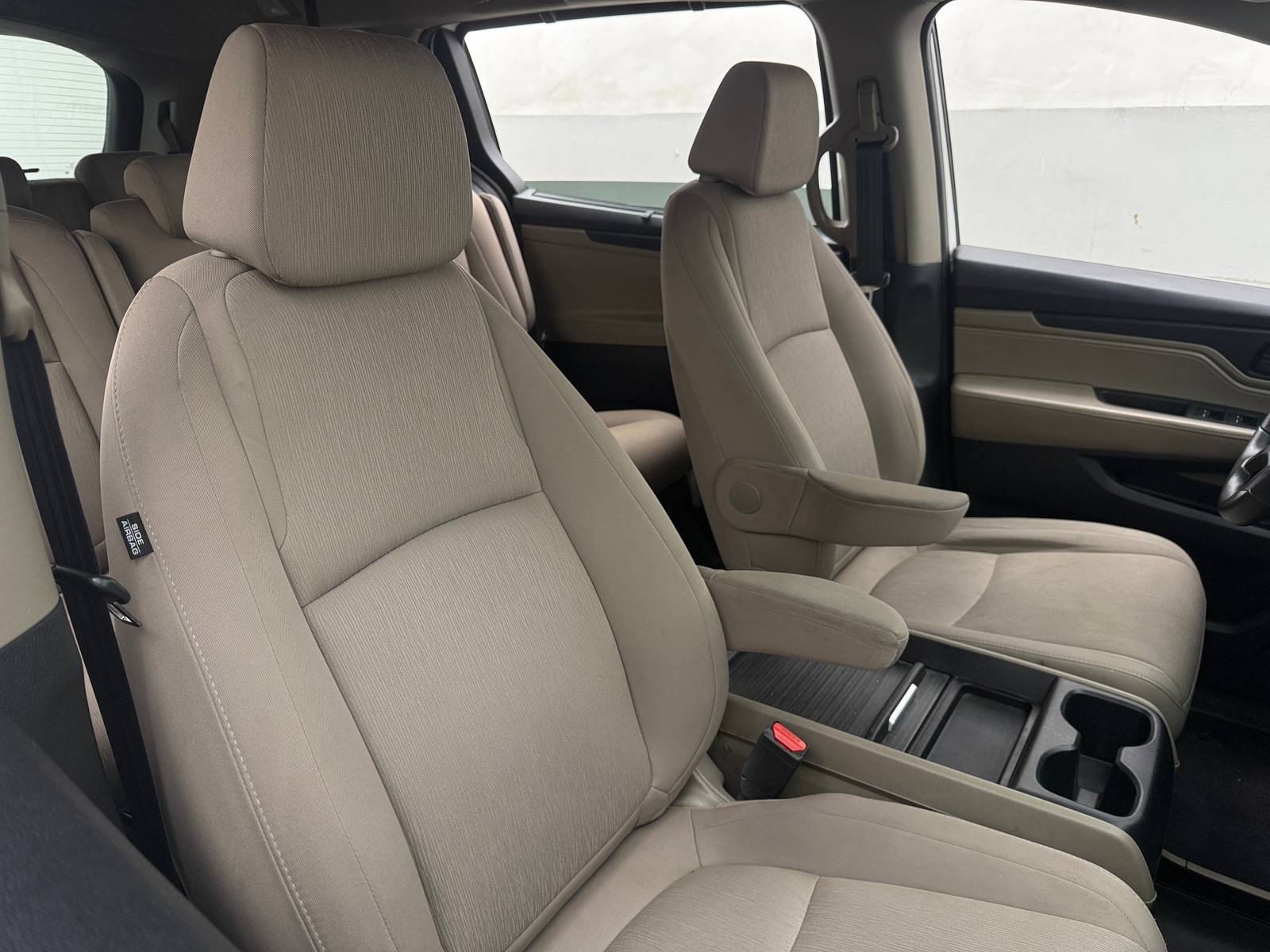 Thumbnail: 2019 Honda Odyssey - 2