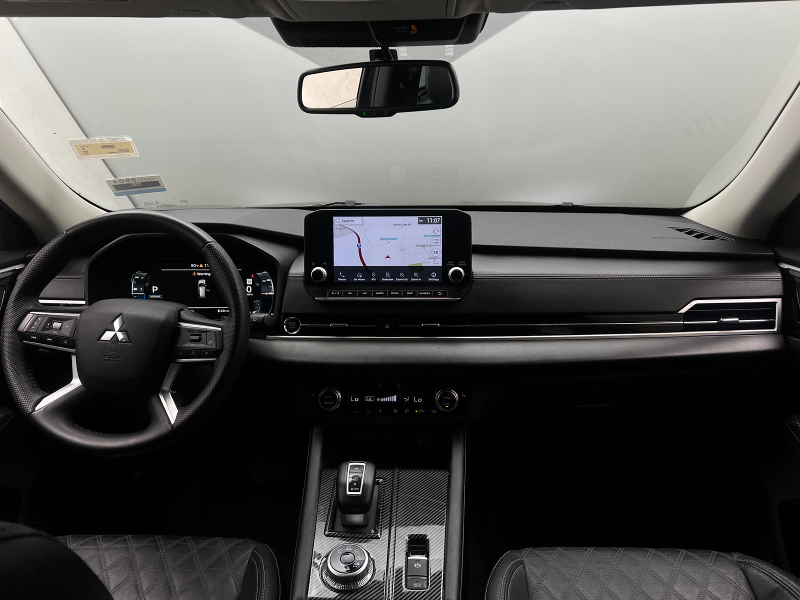 Thumbnail: 2023 Mitsubishi Outlander - 2