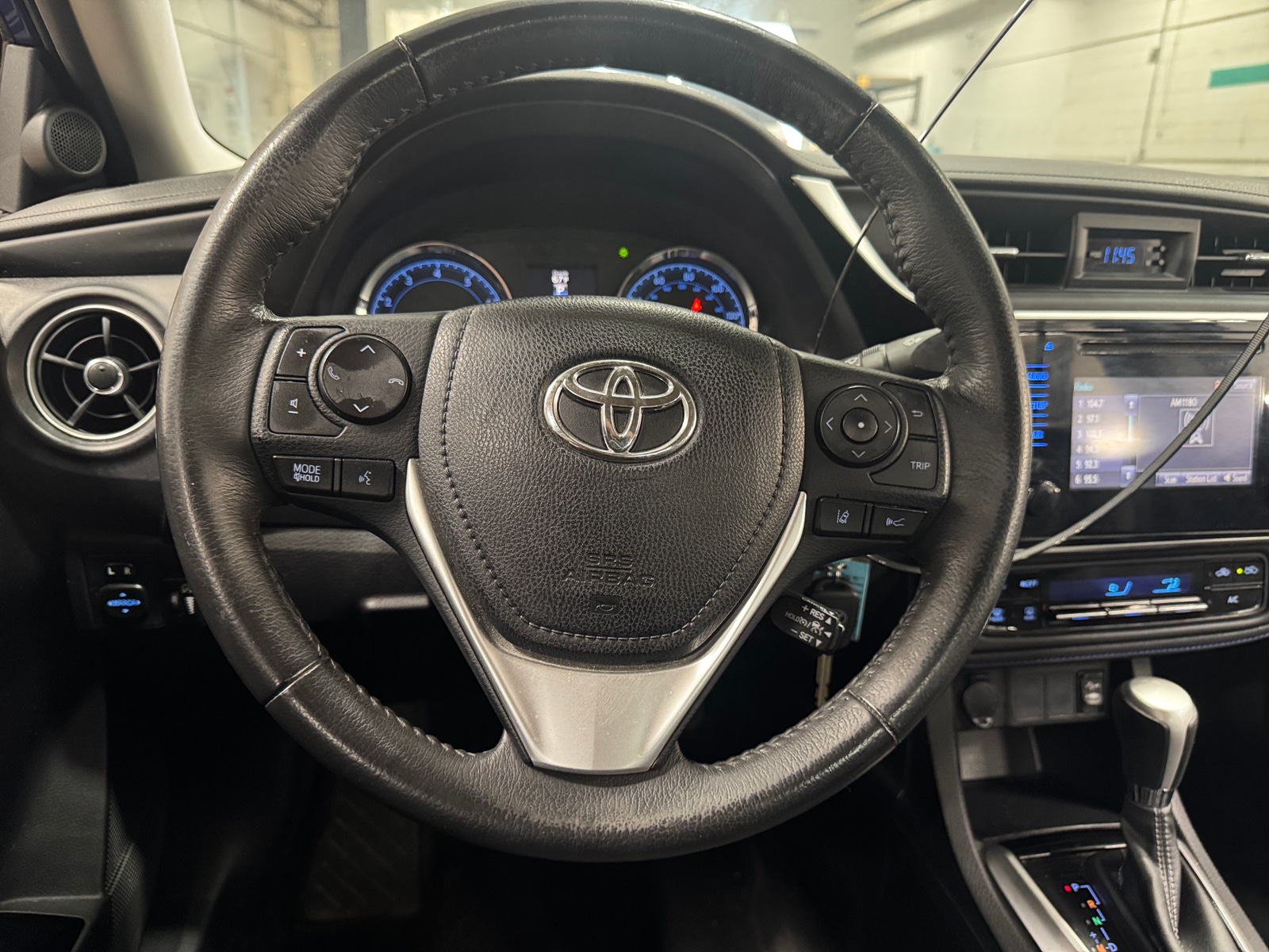 Thumbnail: 2017 Toyota Corolla - 5