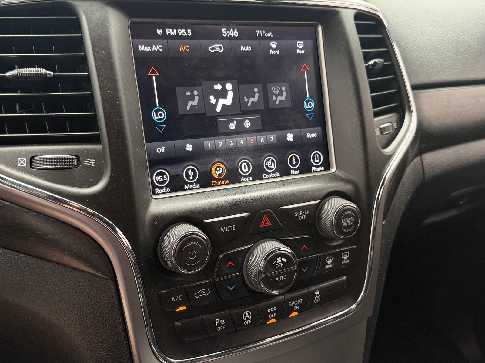 Thumbnail: 2018 Jeep Grand Cherokee - 4