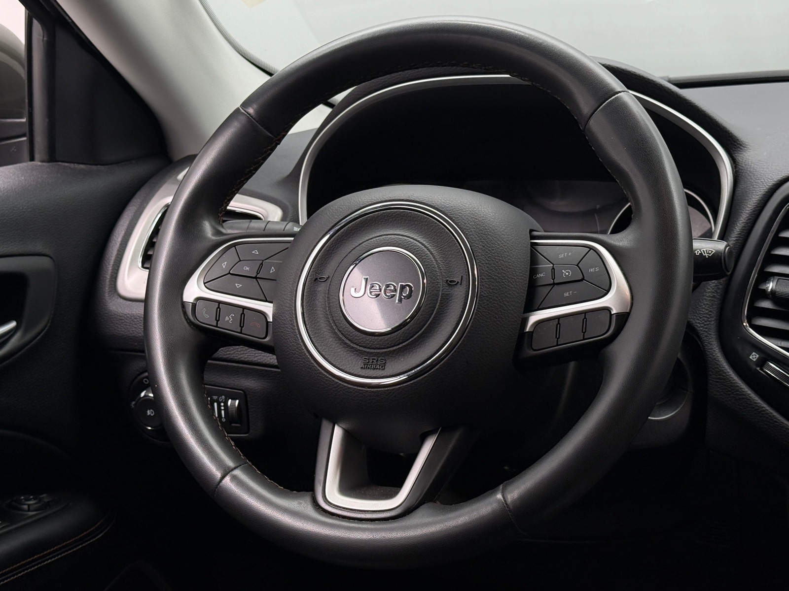 Thumbnail: 2021 Jeep Compass - 5
