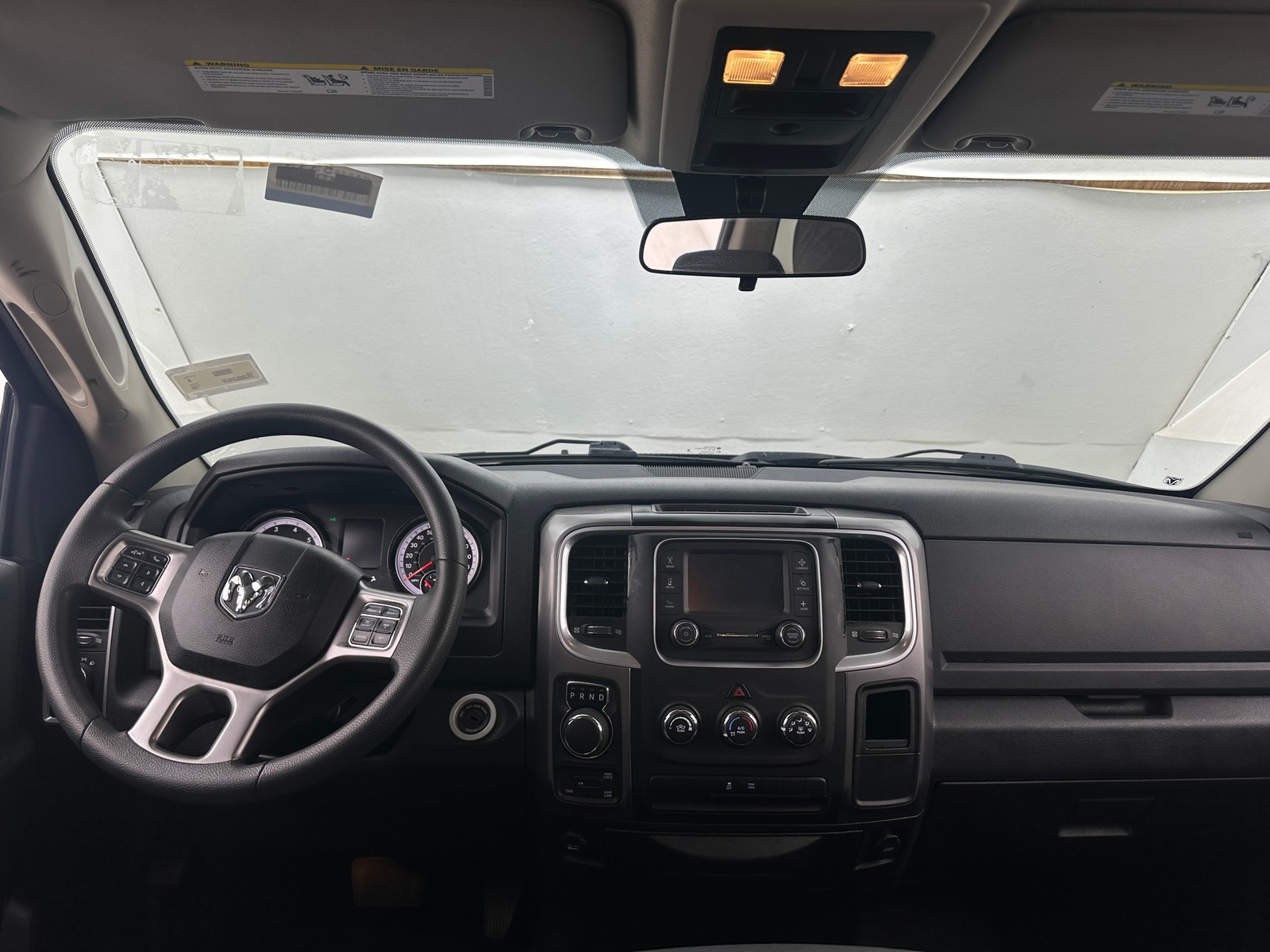 Thumbnail: 2024 RAM 1500 Classic - 3