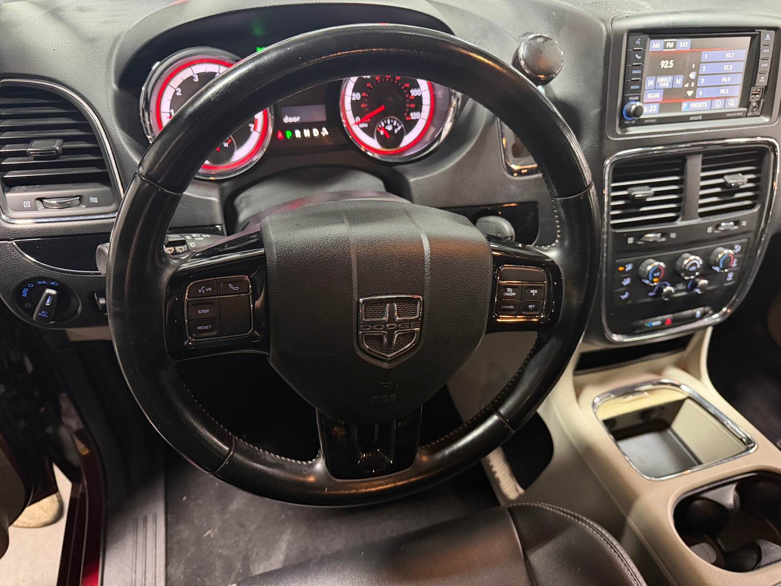 Thumbnail: 2020 Dodge Grand Caravan - 4