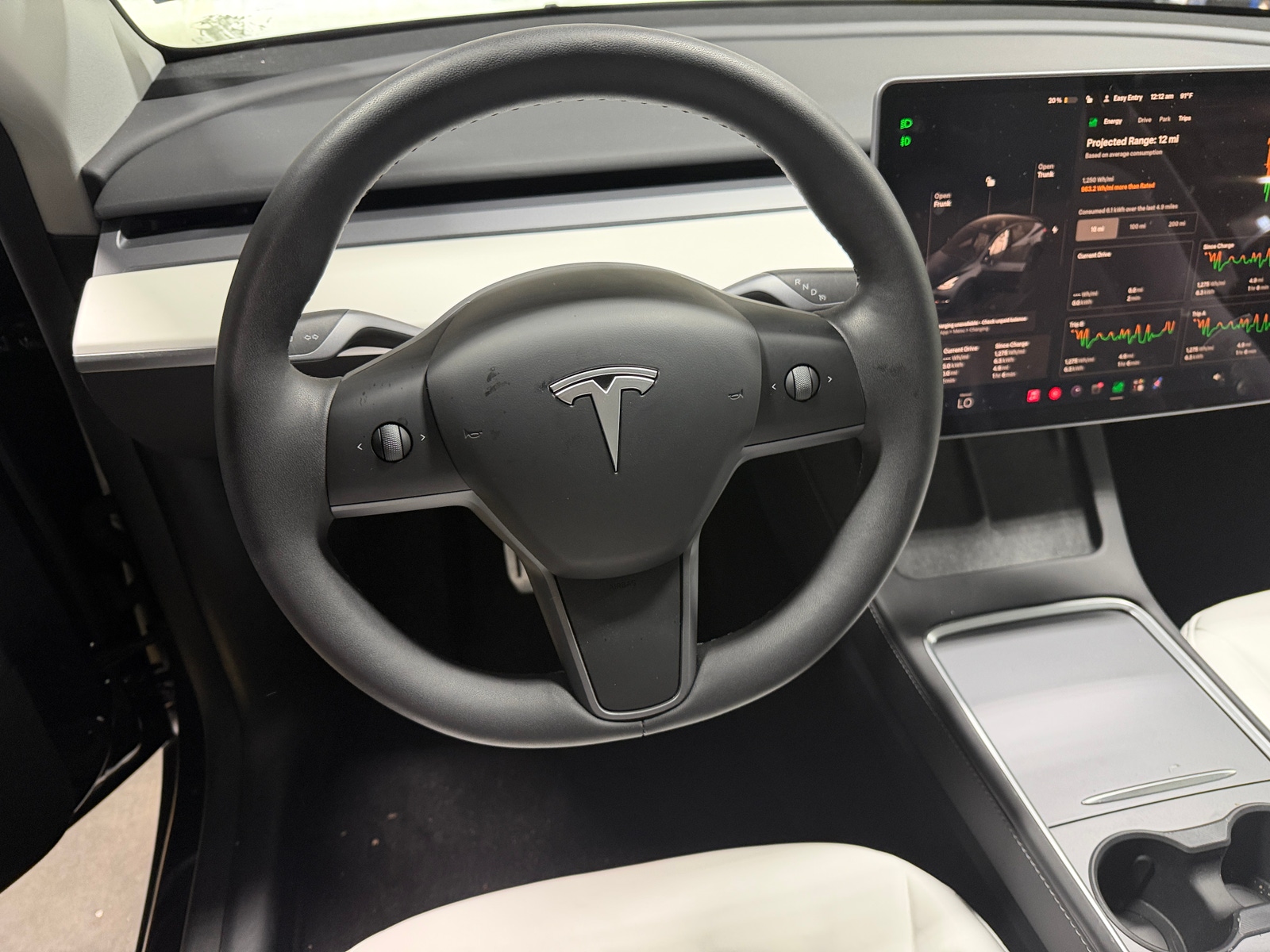Thumbnail: 2025 Tesla Model Y - 4
