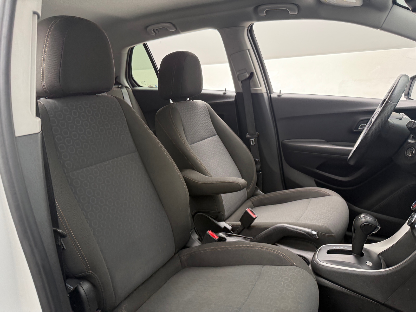 Thumbnail: 2020 Chevrolet Trax - 2