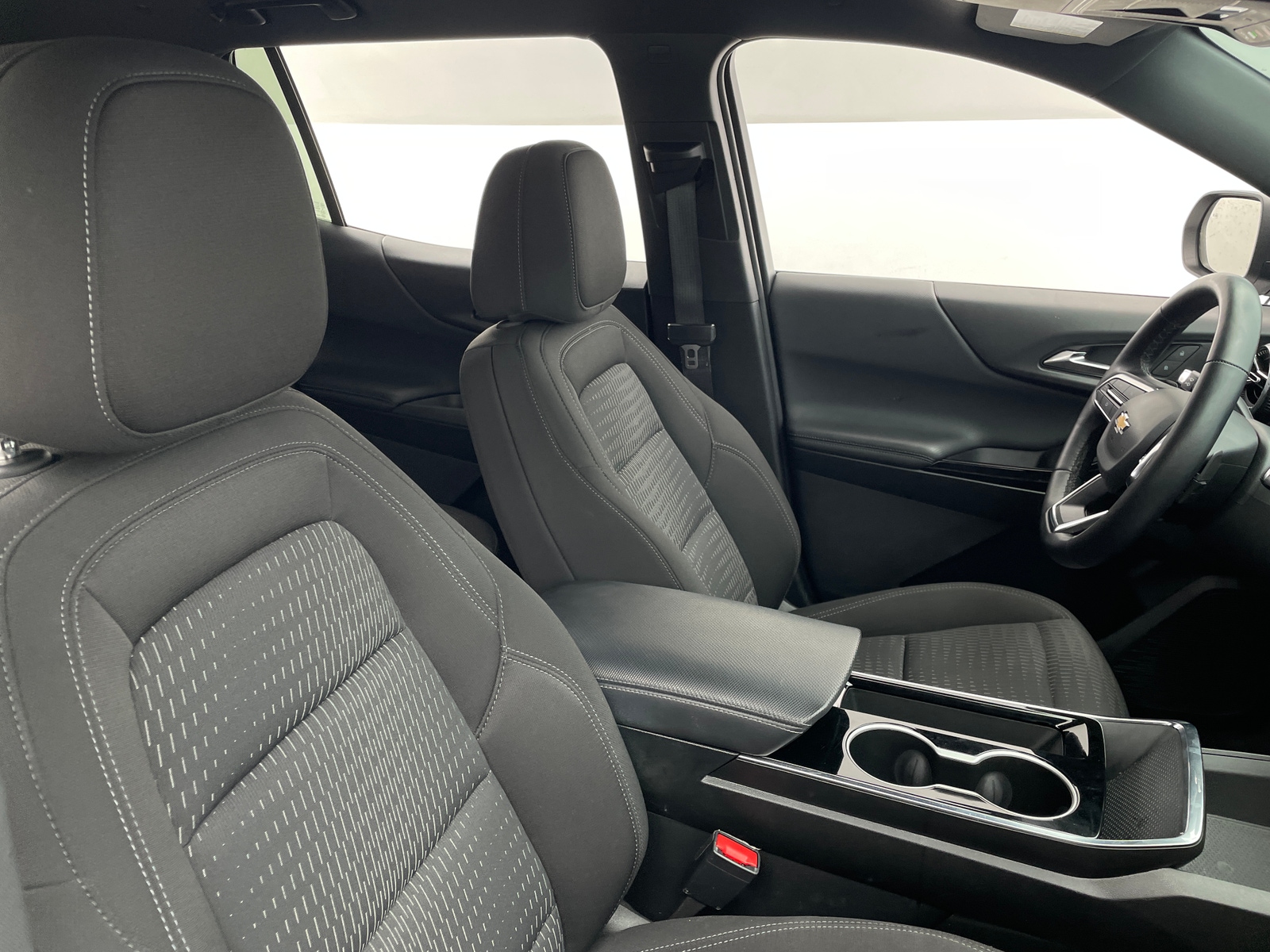 Thumbnail: 2025 Chevrolet Equinox - 2