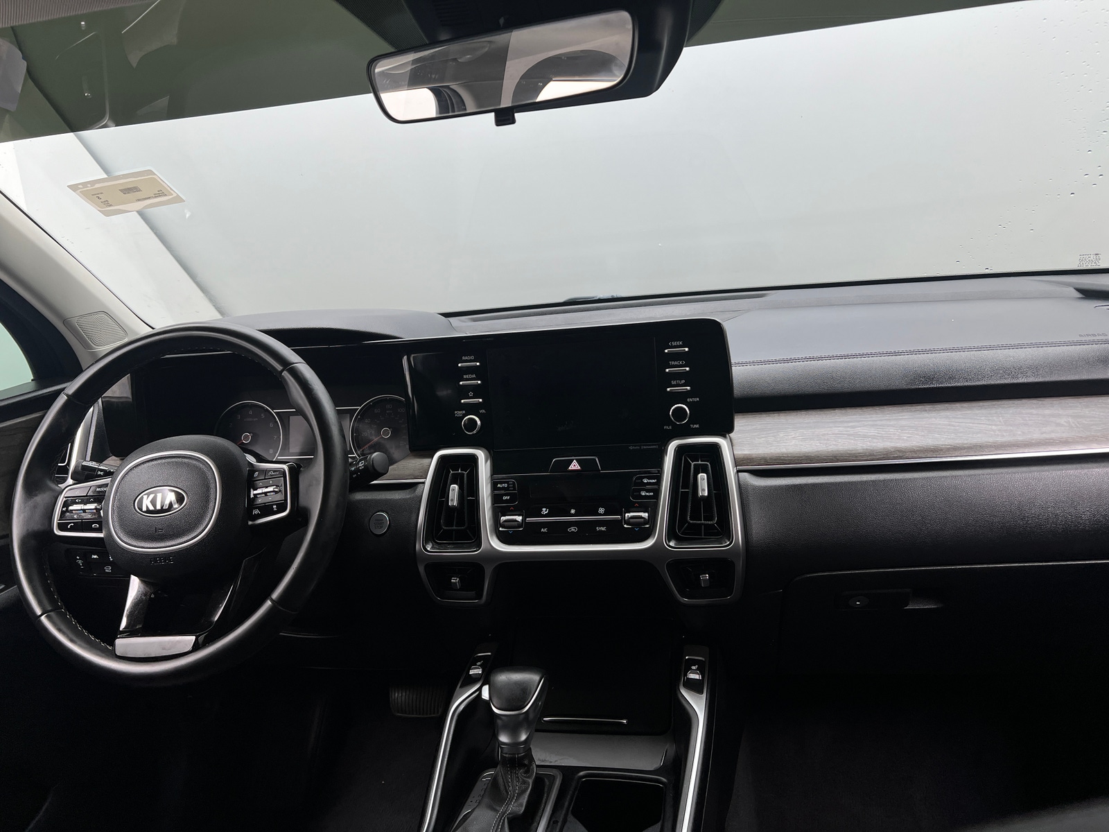 Thumbnail: 2021 Kia Sorento - 2