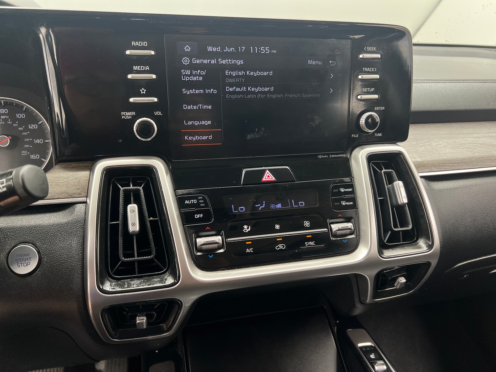 Thumbnail: 2021 Kia Sorento - 3