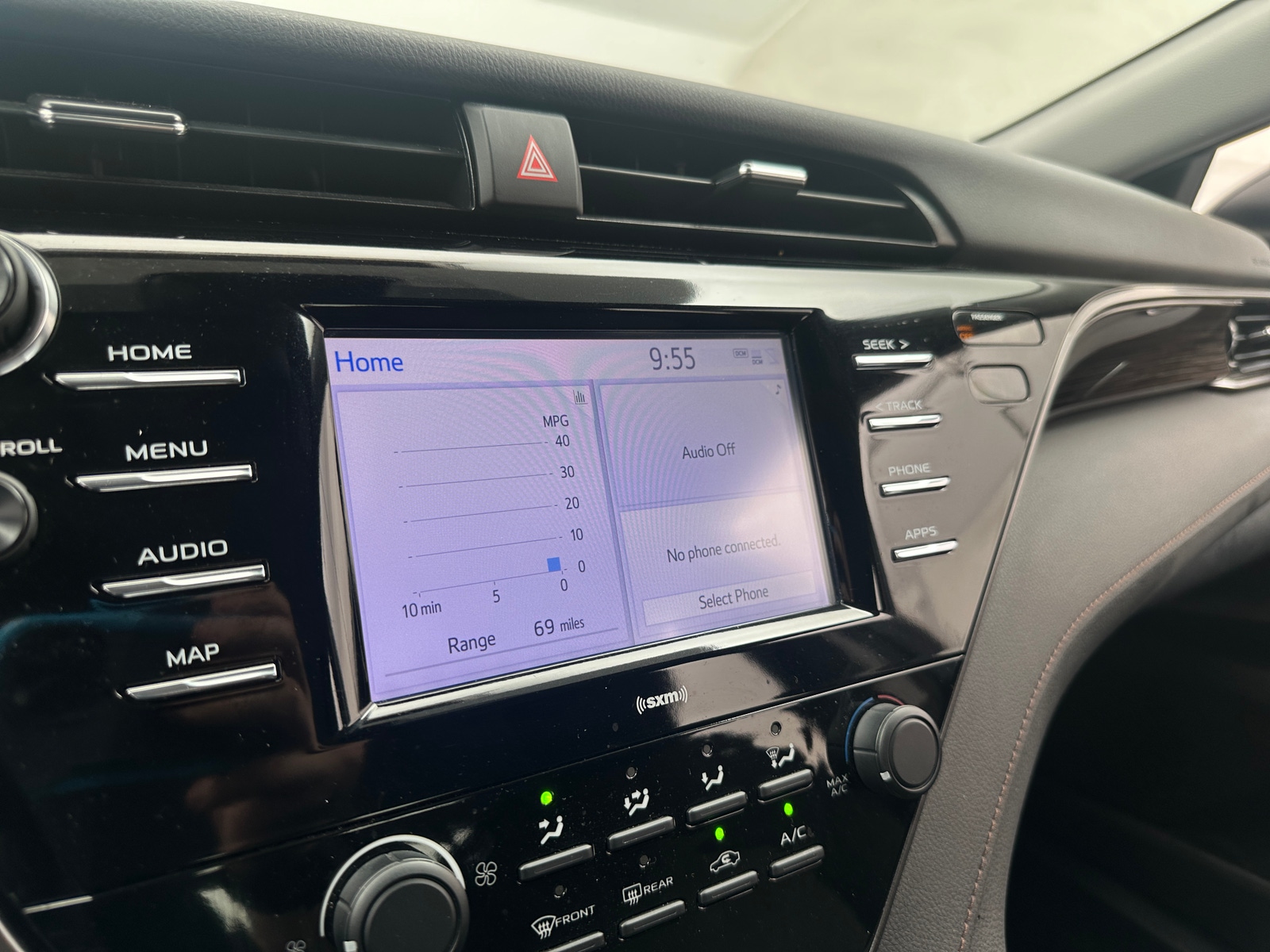Thumbnail: 2020 Toyota Camry - 4