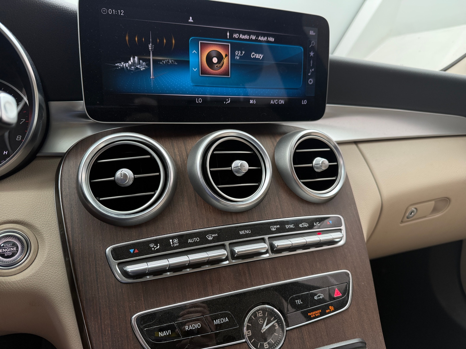Thumbnail: 2020 Mercedes-Benz C-Class - 3