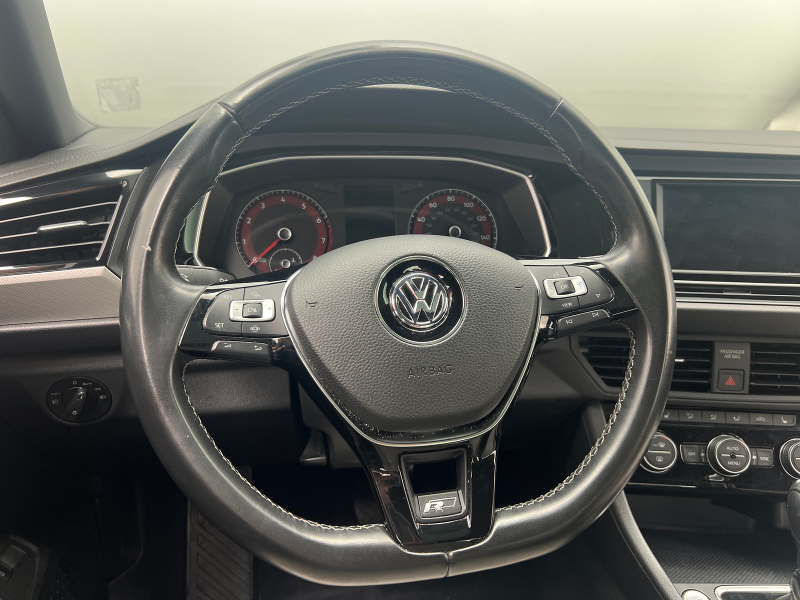 Thumbnail: 2019 Volkswagen Jetta - 5