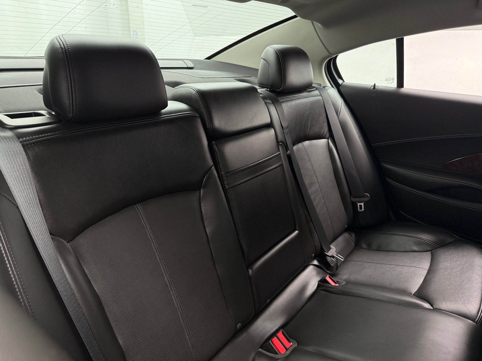 Thumbnail: 2011 Buick LaCrosse - 5
