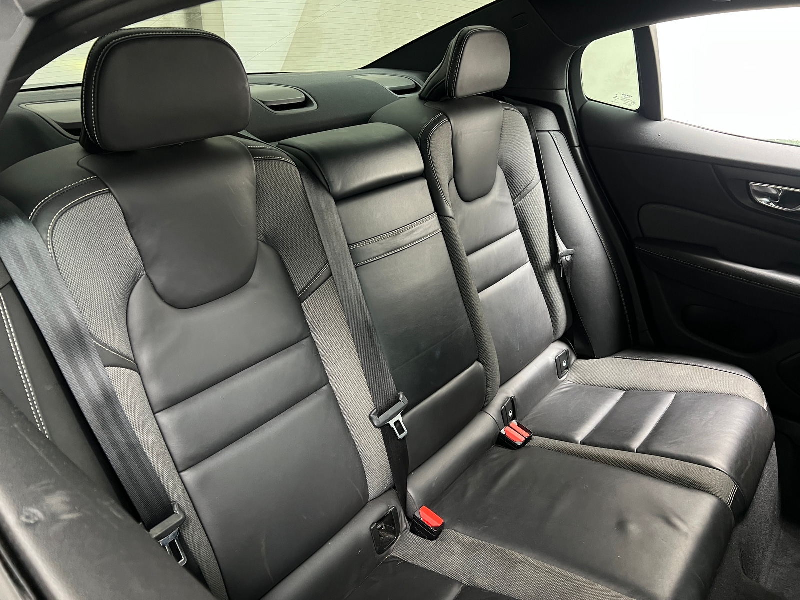 Thumbnail: 2019 Volvo S60 - 6