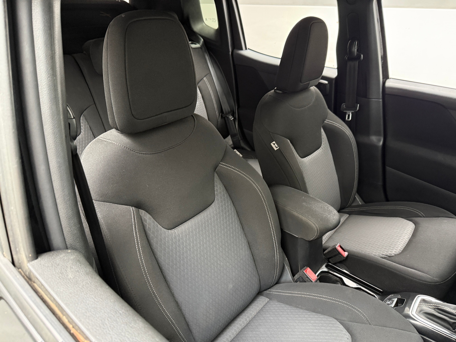 Thumbnail: 2021 Jeep Renegade - 2