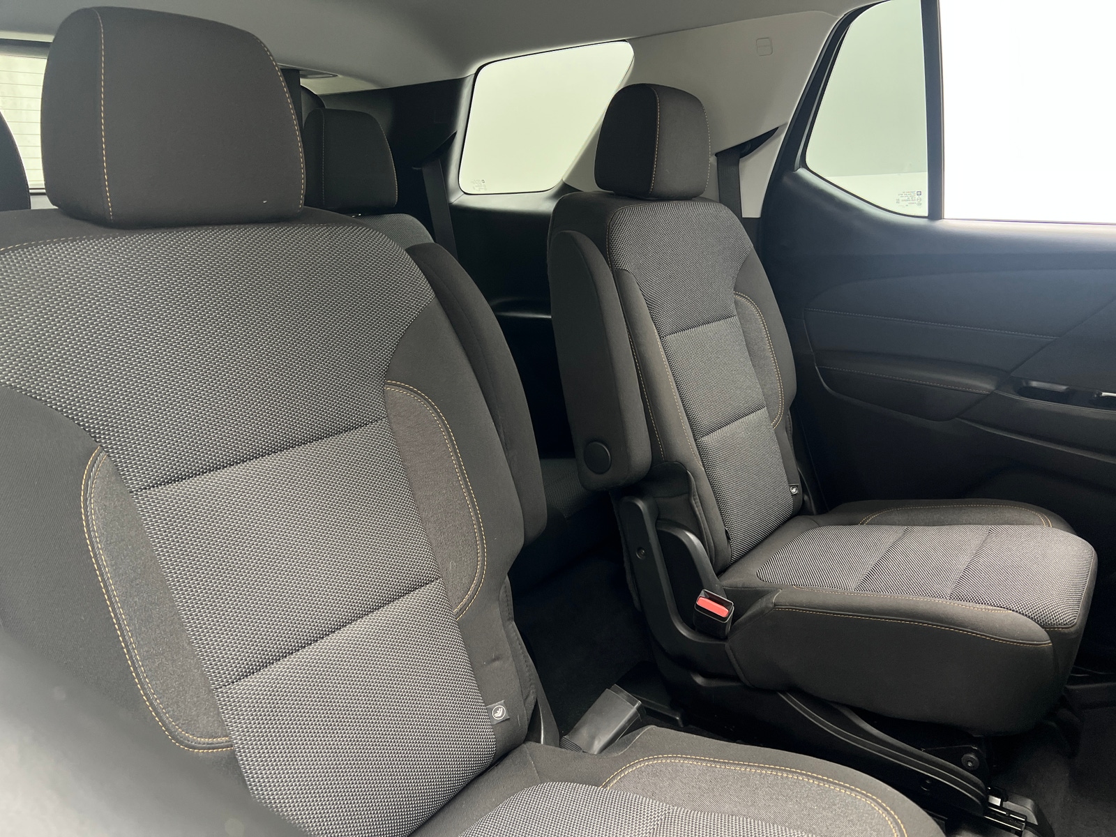 Thumbnail: 2021 Chevrolet Traverse - 6