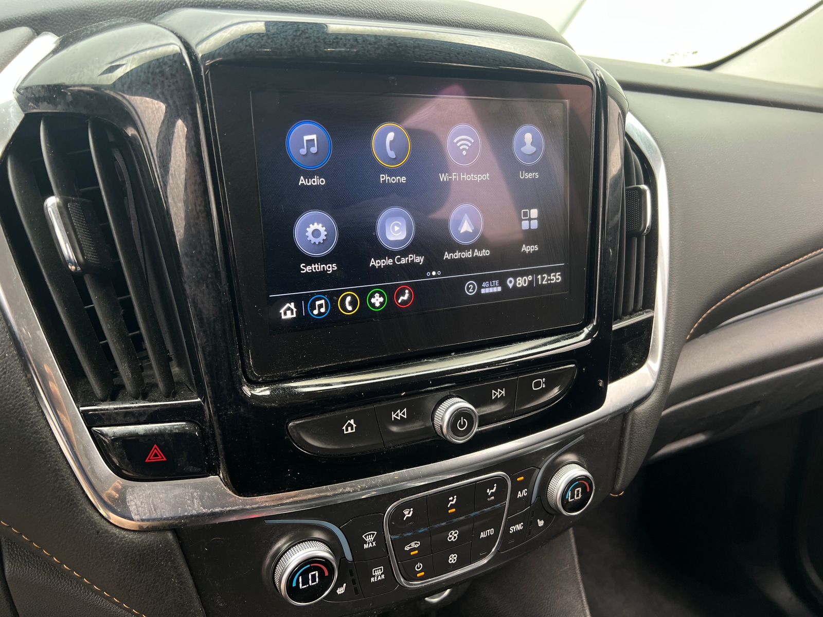 Thumbnail: 2021 Chevrolet Traverse - 4