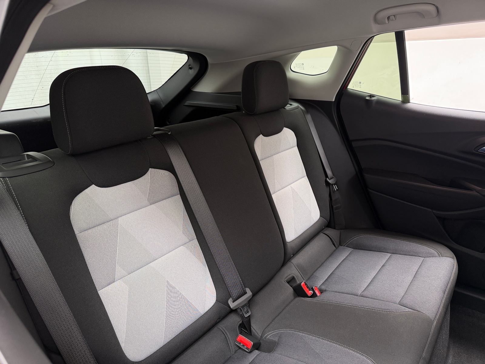 Thumbnail: 2026 Chevrolet Trax - 6