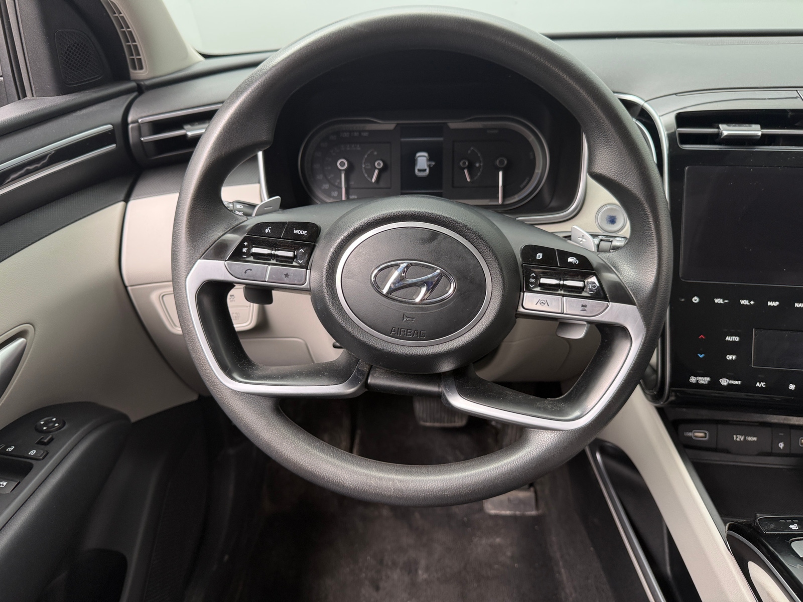 Thumbnail: 2024 Hyundai Tucson - 5