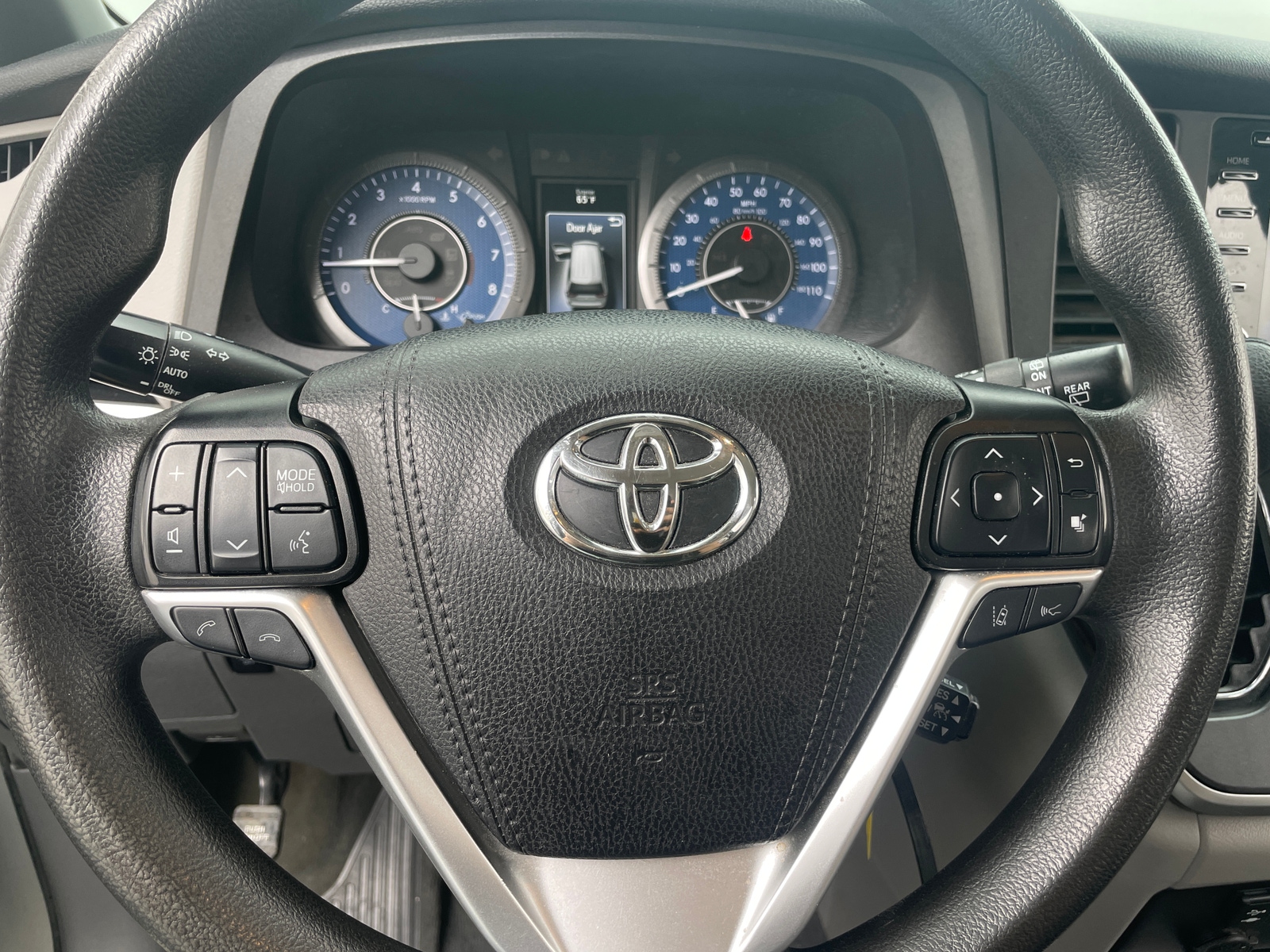Thumbnail: 2020 Toyota Sienna - 5