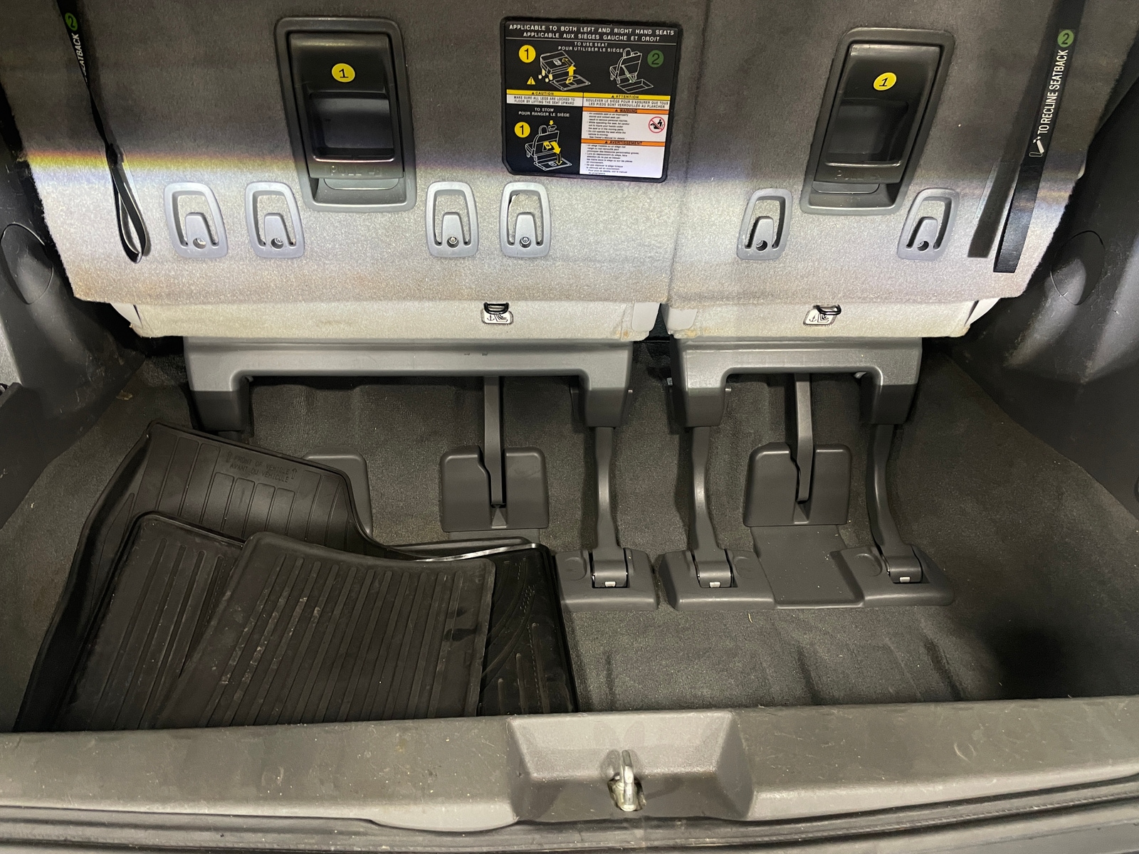 Thumbnail: 2020 Toyota Sienna - 7