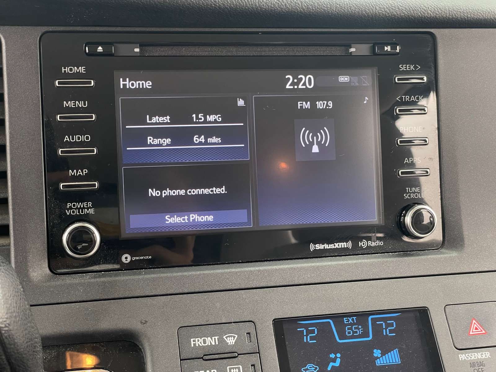 Thumbnail: 2020 Toyota Sienna - 4