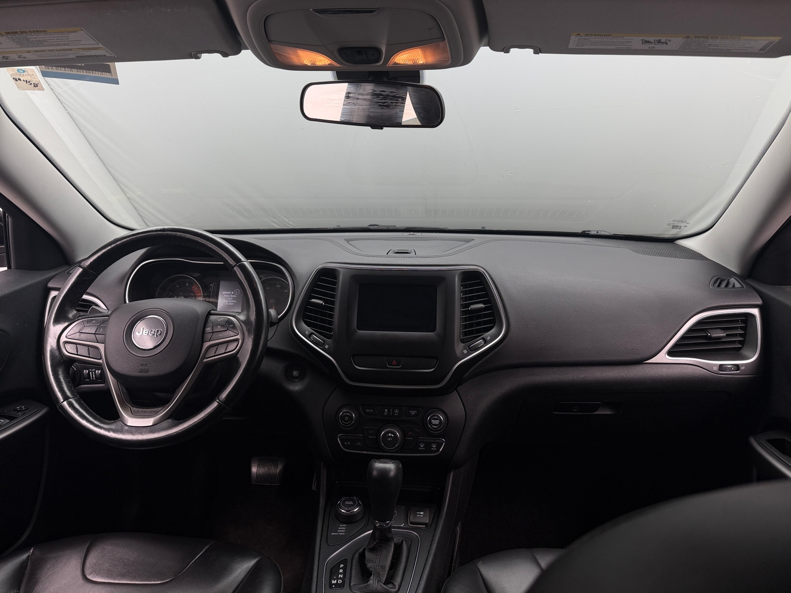 Thumbnail: 2019 Jeep Cherokee - 3