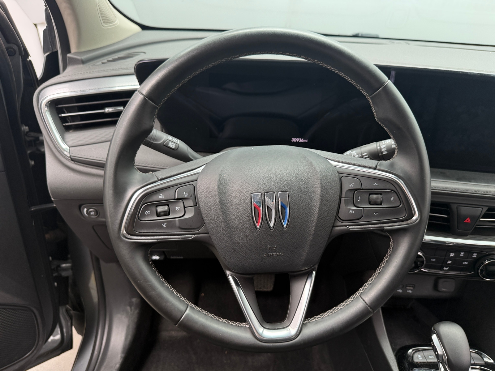 Thumbnail: 2025 Buick Encore GX - 5