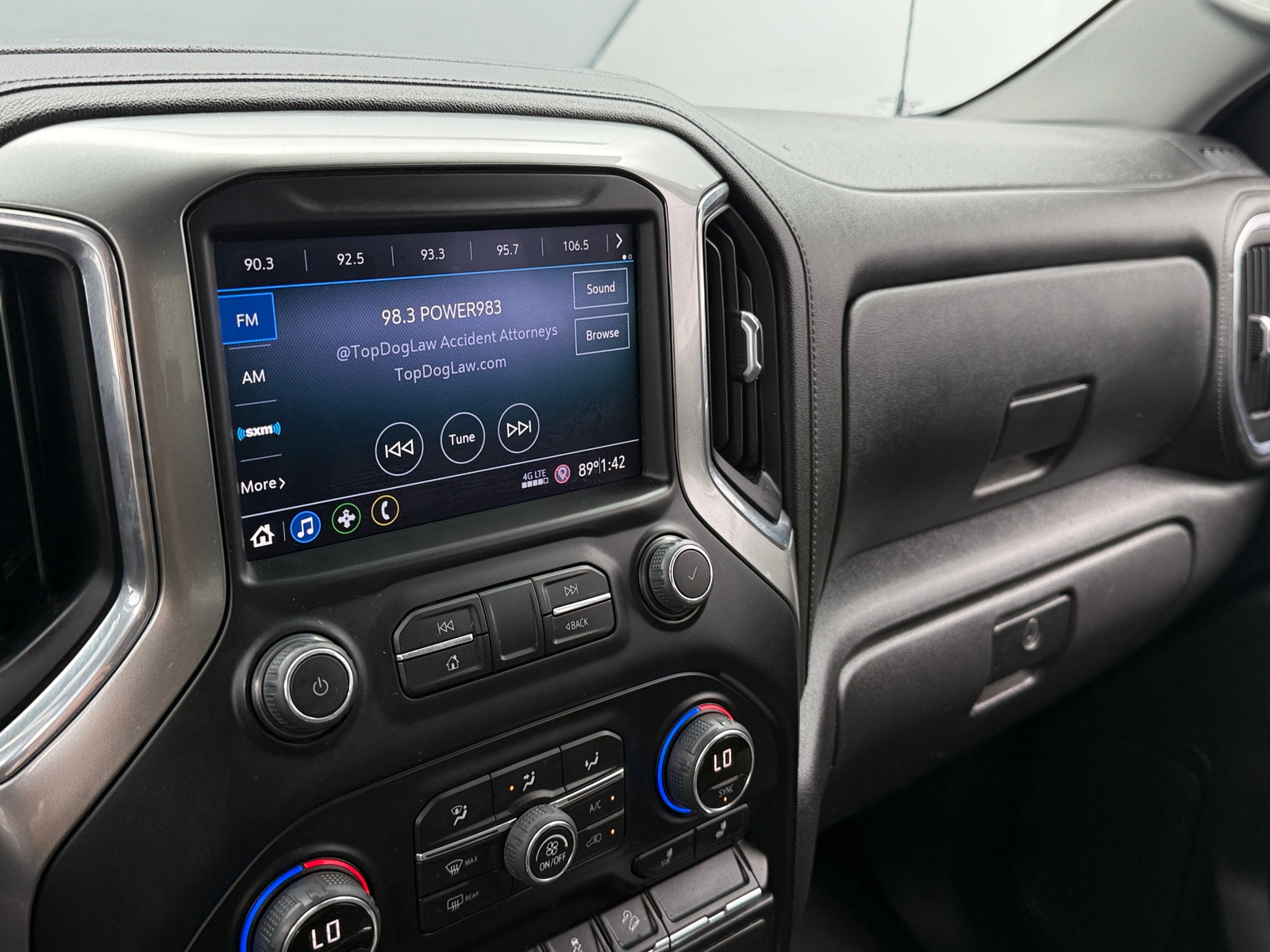 Thumbnail: 2021 Chevrolet Silverado 1500 - 4