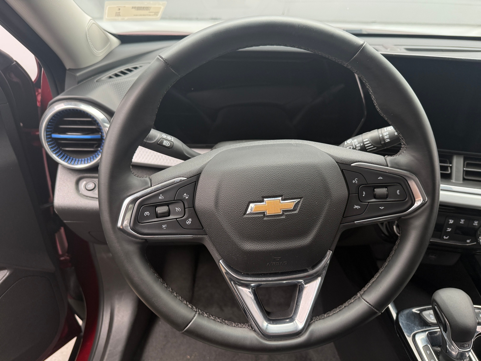 Thumbnail: 2025 Chevrolet Trax - 5