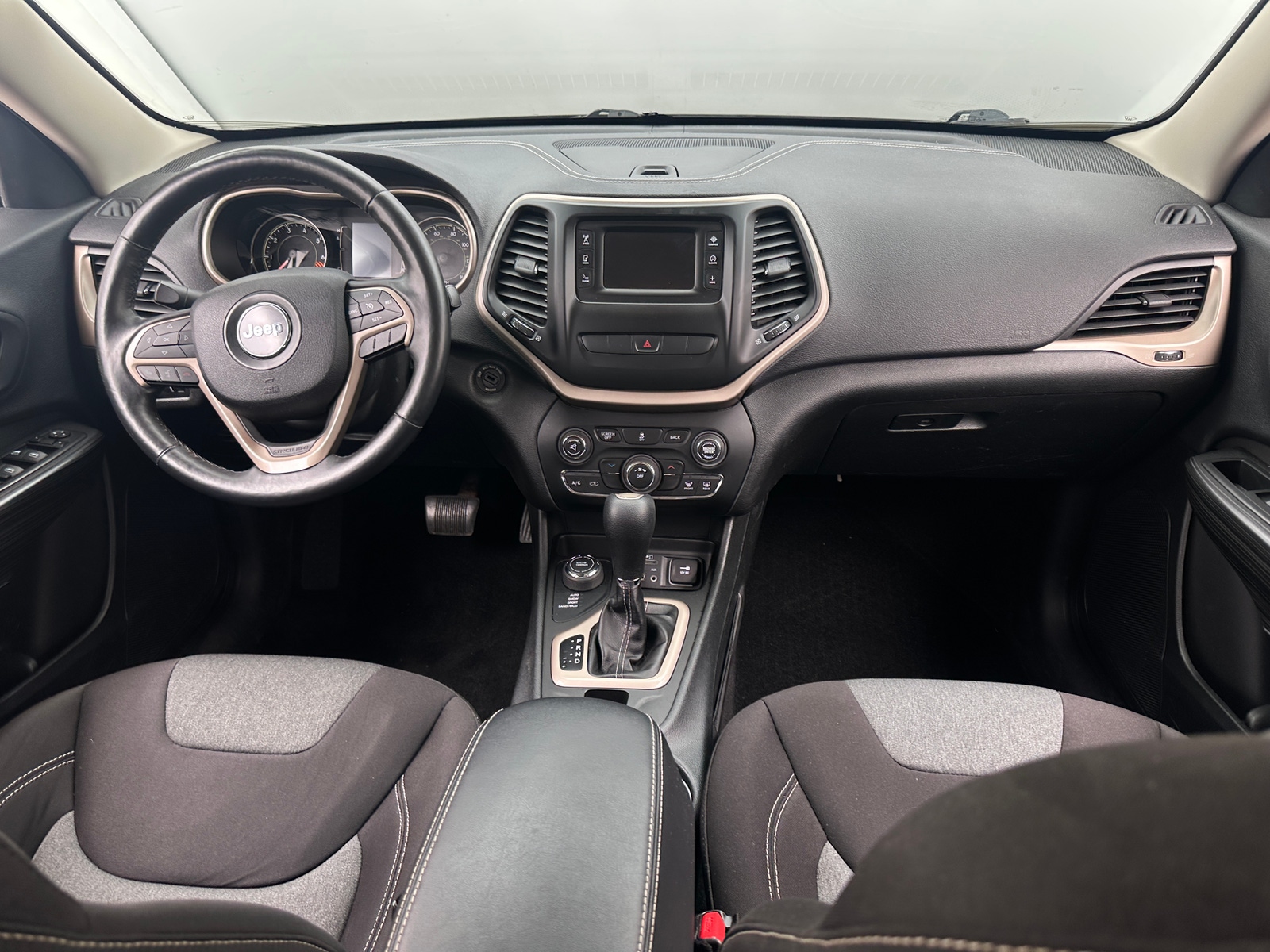 Thumbnail: 2014 Jeep Cherokee - 3