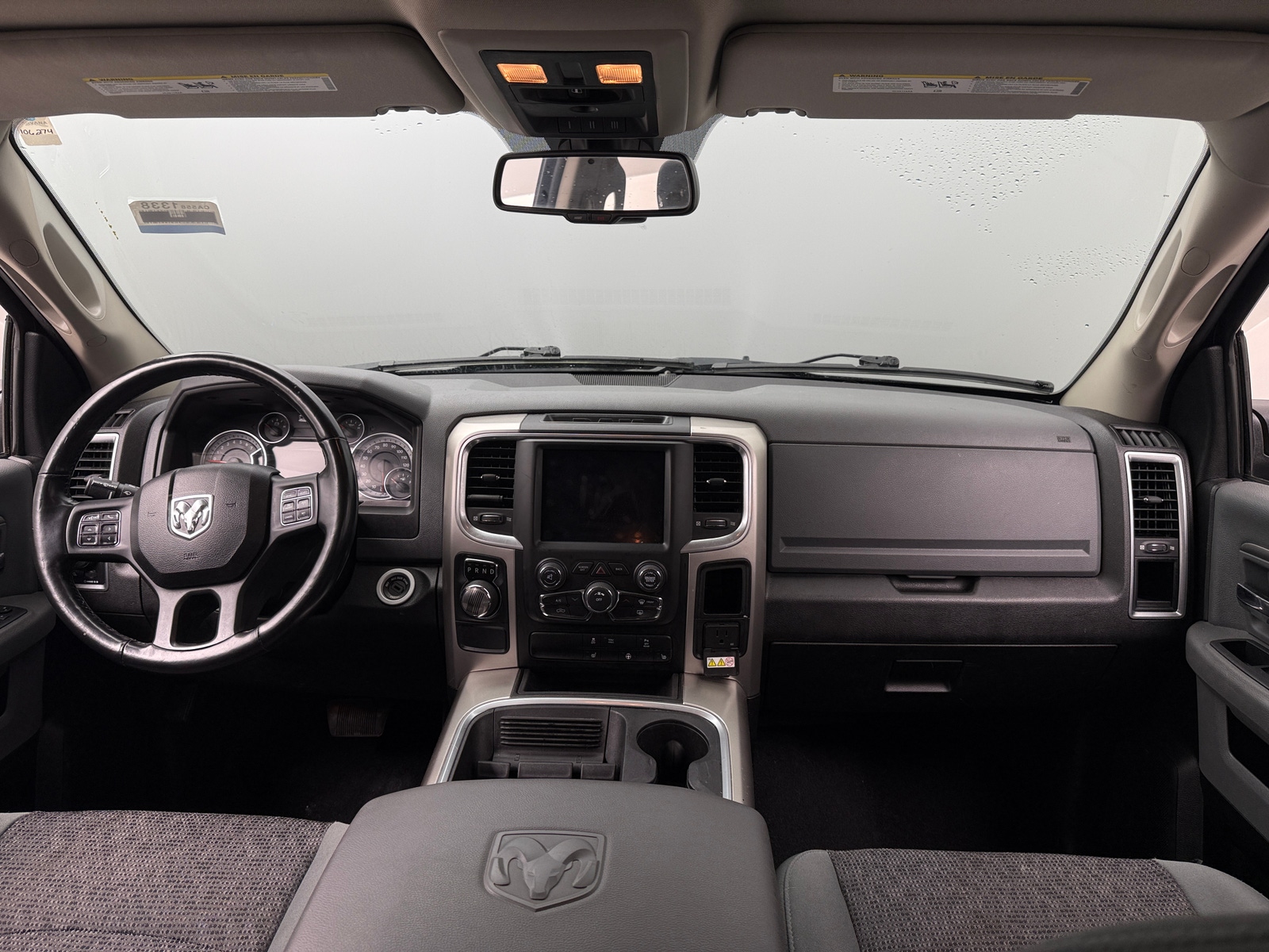 Thumbnail: 2020 RAM 1500 Classic - 3