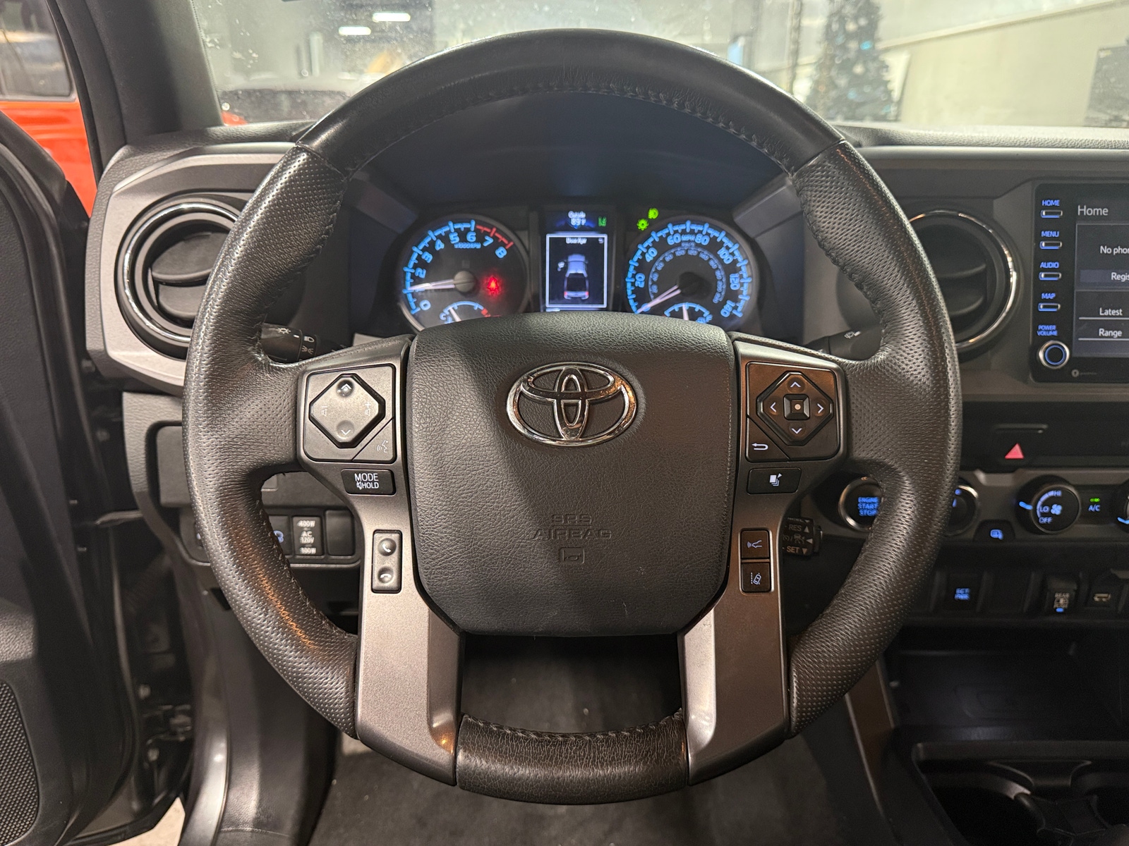 Thumbnail: 2020 Toyota Tacoma - 5