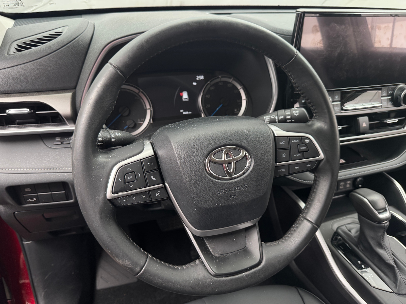 Thumbnail: 2024 Toyota Highlander - 4