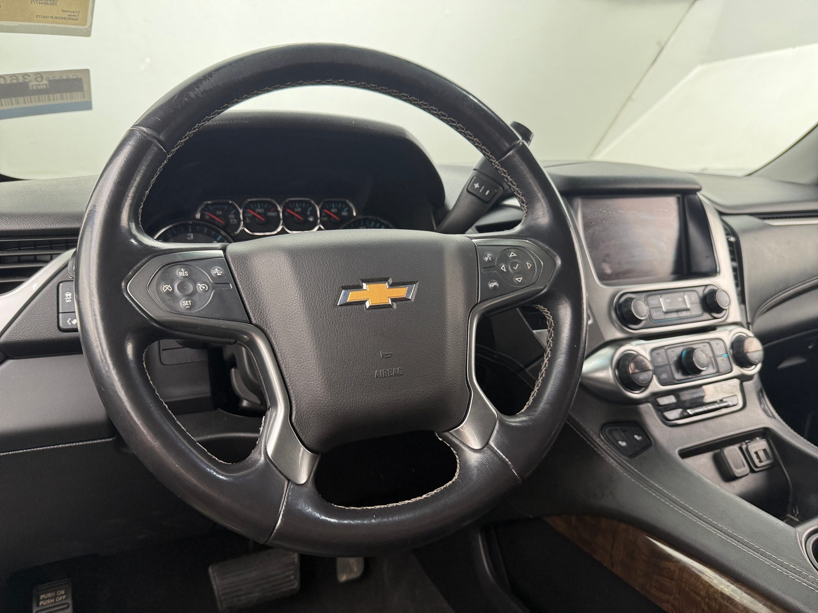 Thumbnail: 2020 Chevrolet Tahoe - 4
