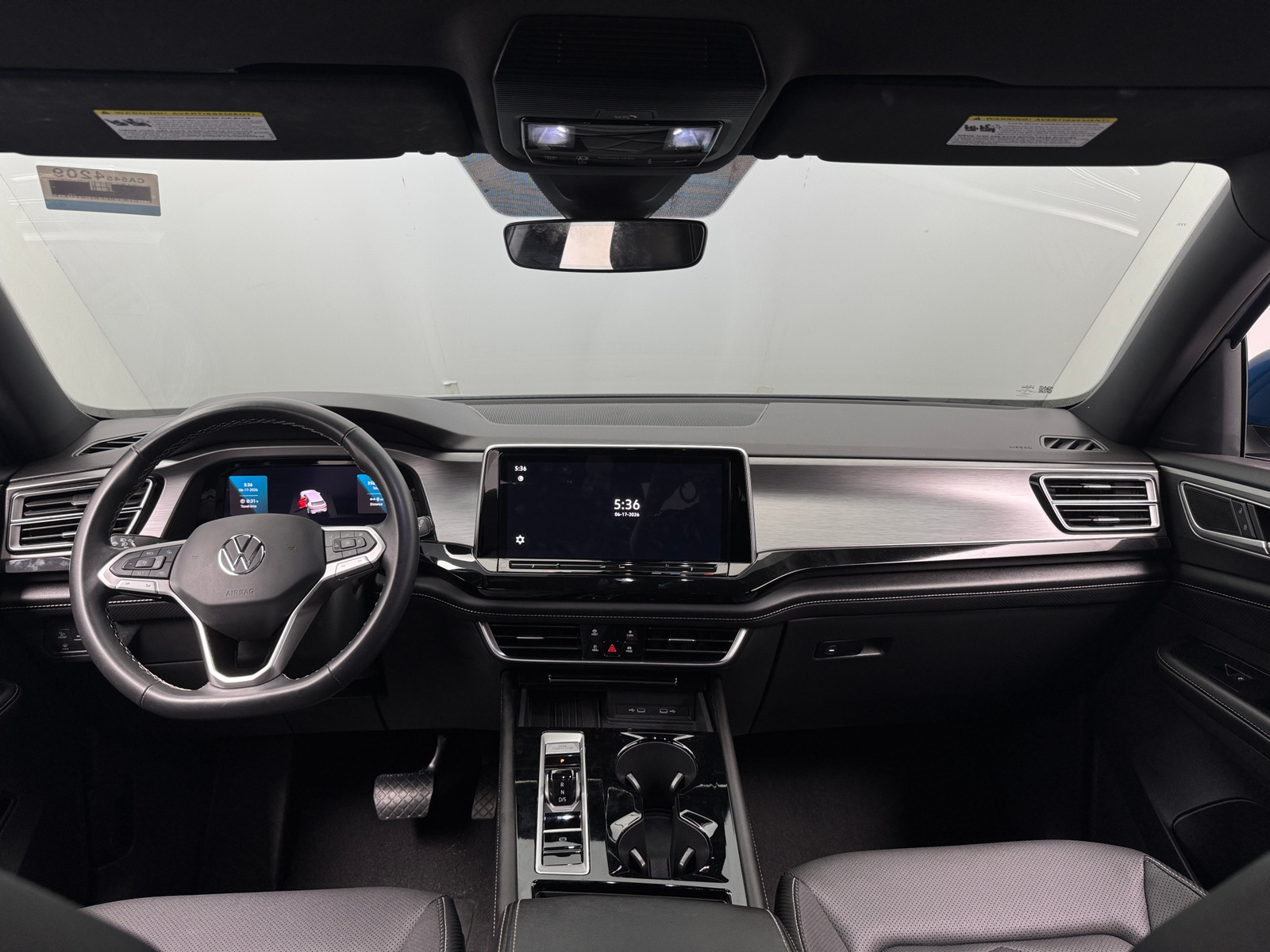 Thumbnail: 2025 Volkswagen Atlas - 3